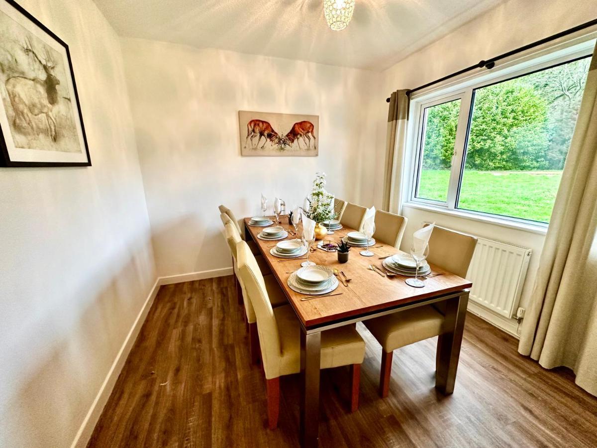 Three Bedroom Rural, Relaxing And Peaceful,Dogs Welcome! With Cymru Holidays Abergavenny Exterior photo